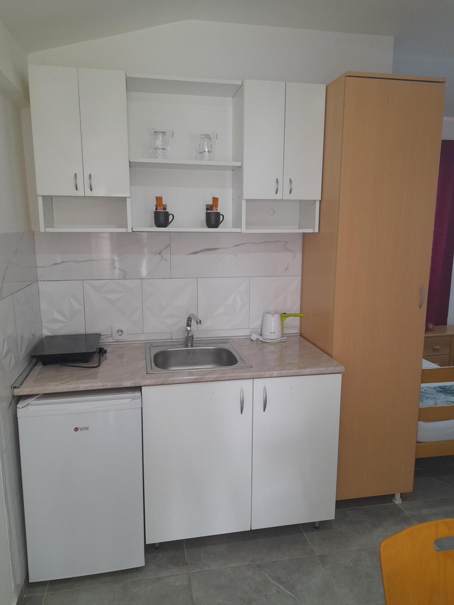 Libero Apartmani Surčin Екстериор снимка