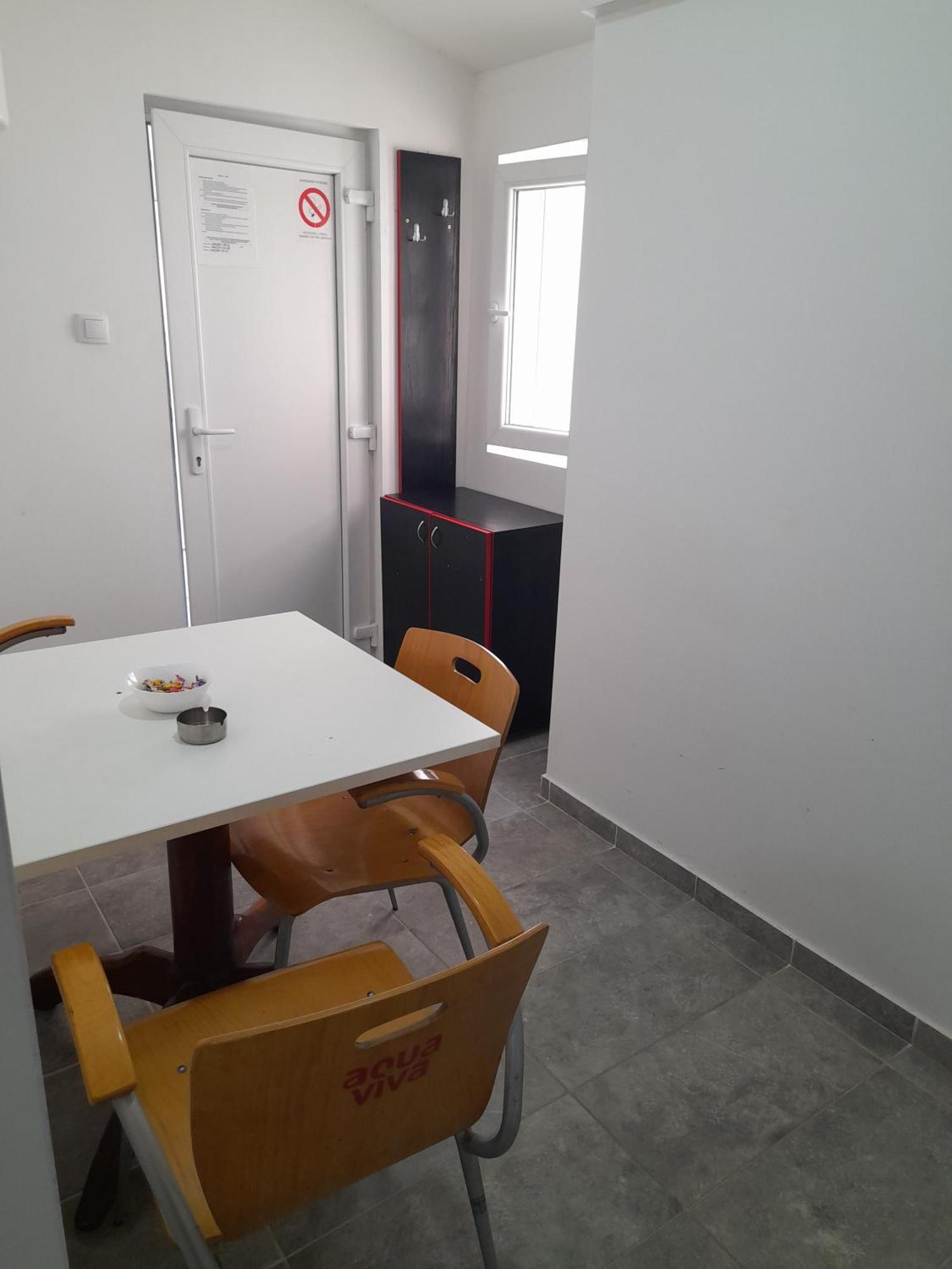 Libero Apartmani Surčin Екстериор снимка