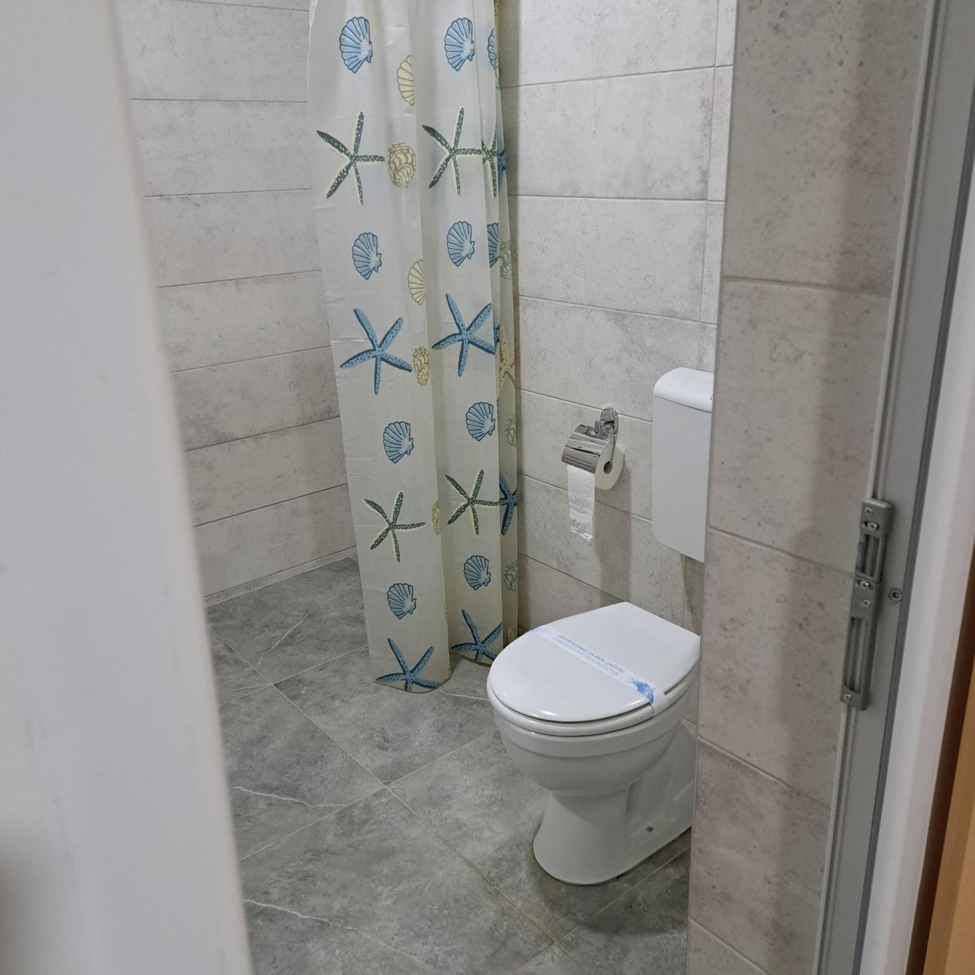 Libero Apartmani Surčin Екстериор снимка
