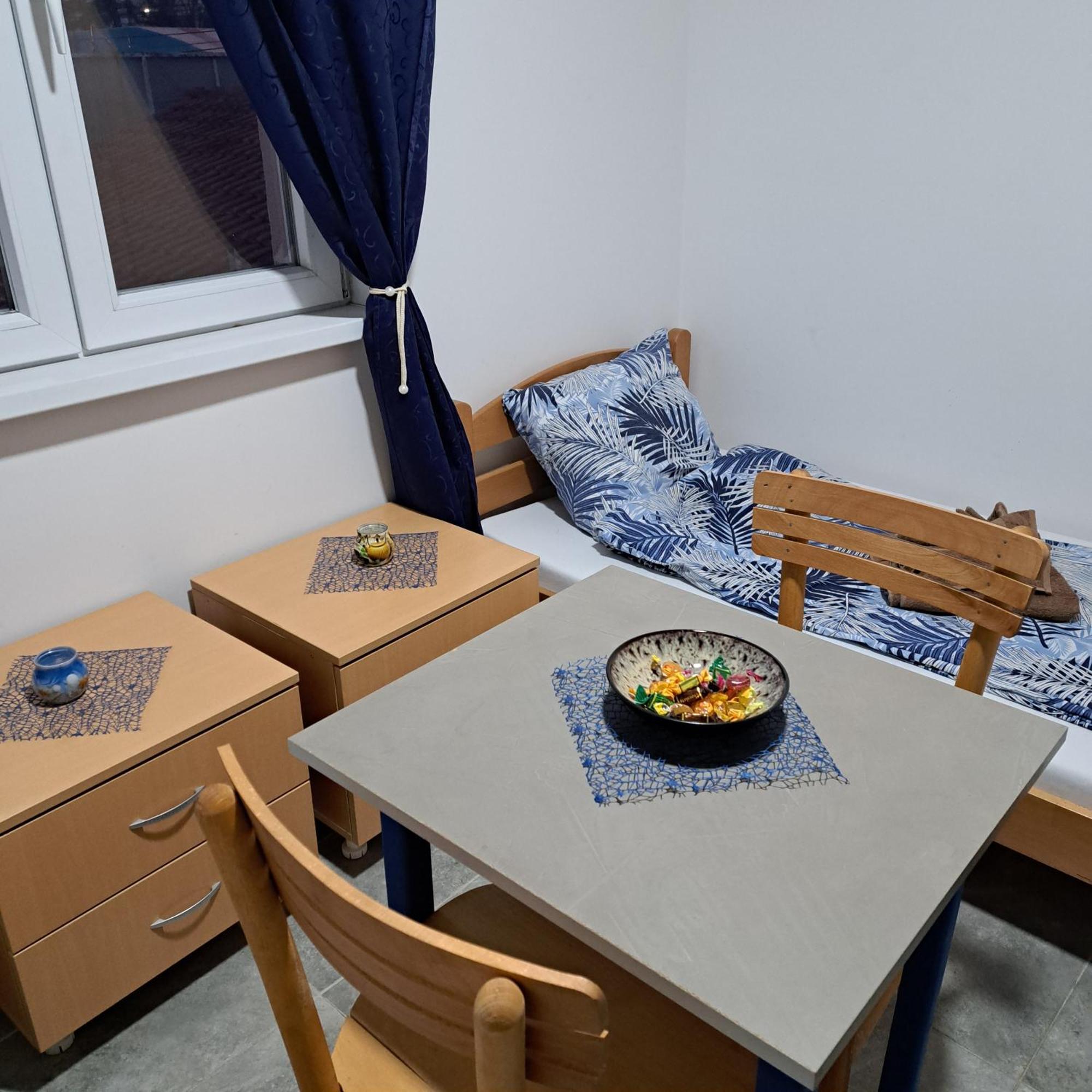 Libero Apartmani Surčin Екстериор снимка